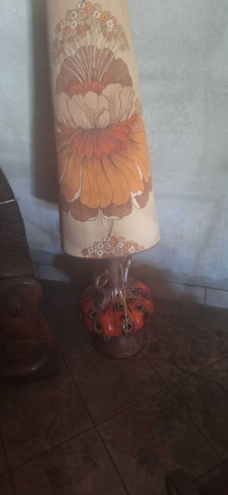 Lampa stojaca szczeguly w opisie
