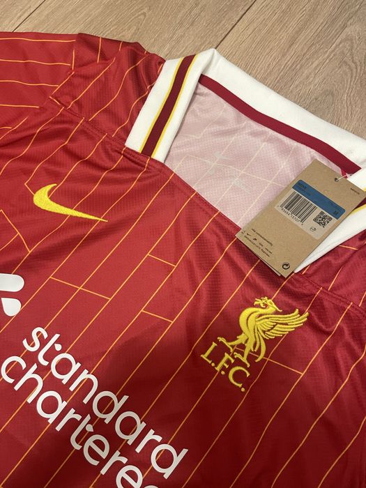 Koszulki piłkarskie Liverpool 2024/2025 rozmiary M,L