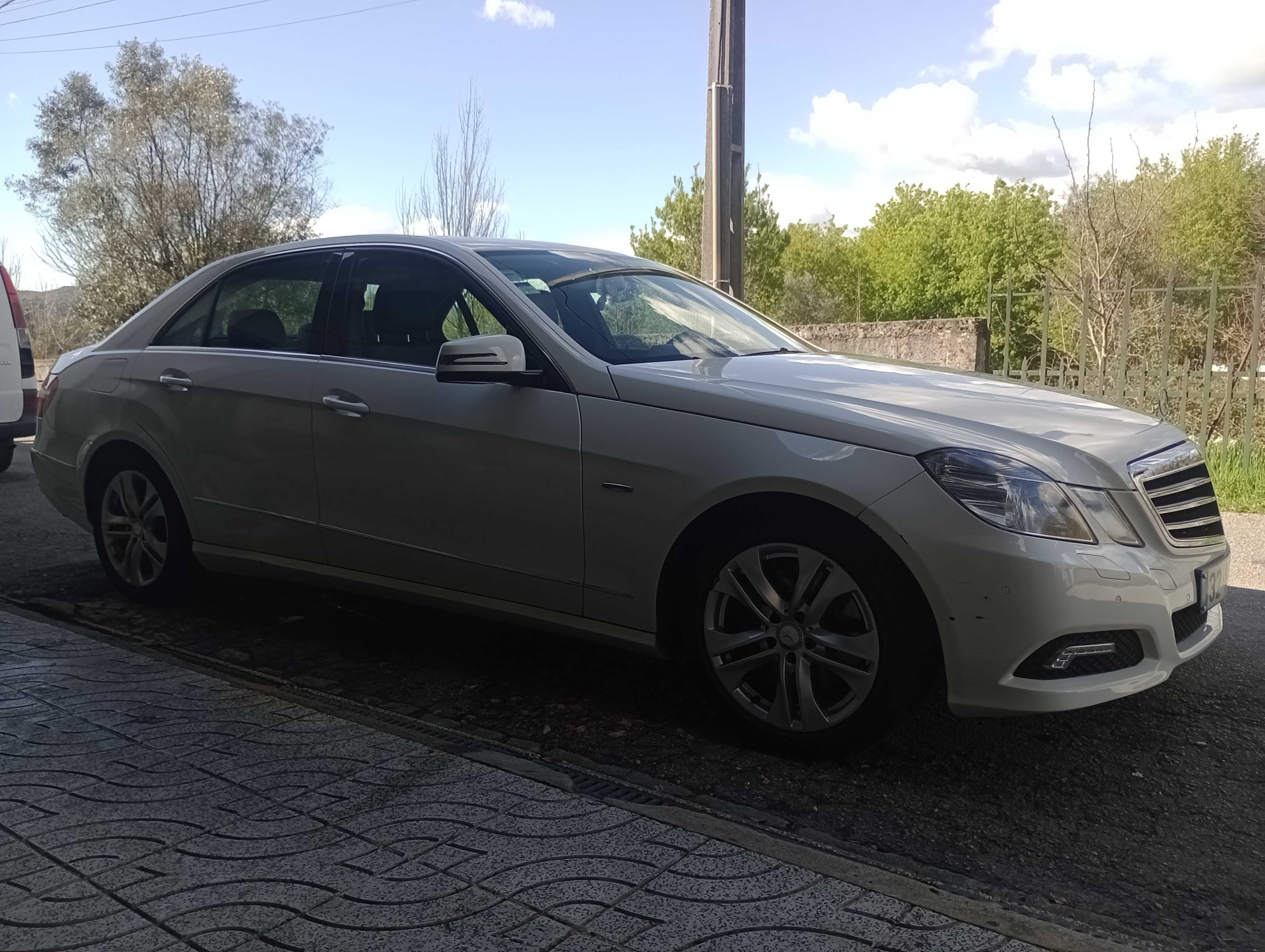 Mercedes E250 Advantgard Gasóleo