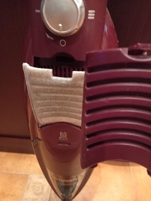 Пилесос HOOVER майже новий