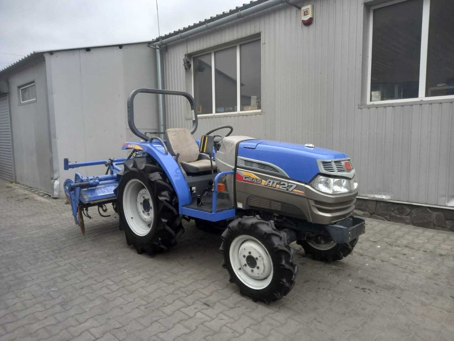 Japoński traktorek Iseki GEAS AT 27 z glebogryzarką 4x4 27 KM Rewers