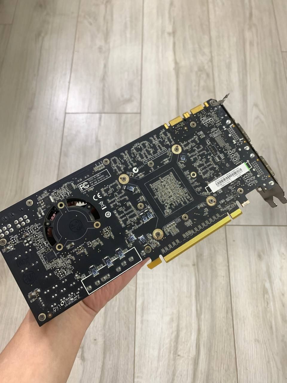 Відео карта zotac GT 470 1280mb 320bit DDR5