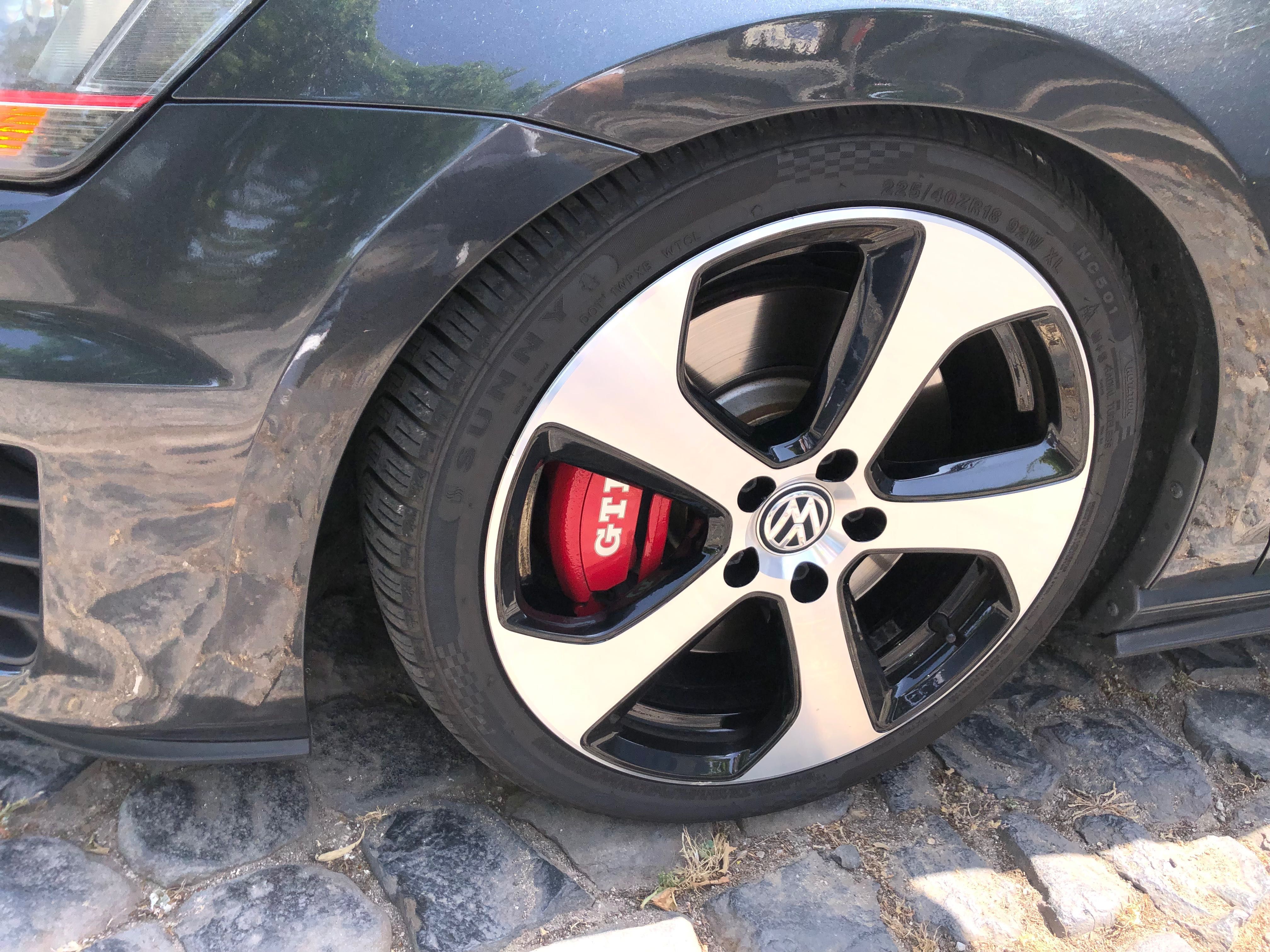VW Golf TSI GTI 2.0 DSG PERFORMANCE Estofos em pele full extras