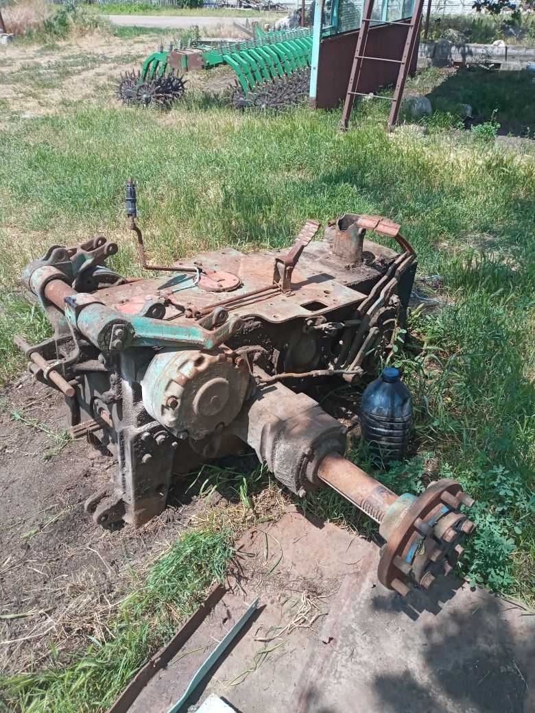 Коробка трактора юмз