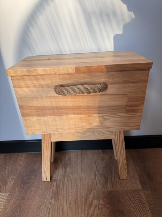 Stolik nocny dzieciecy