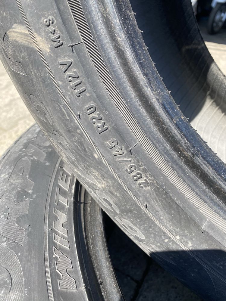 Продам Резину R20 285/45