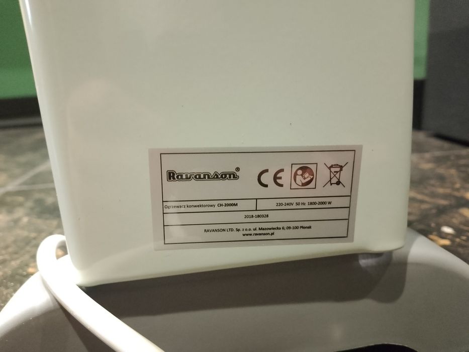 Grzejnik konwektorowy 750/1250/2000W