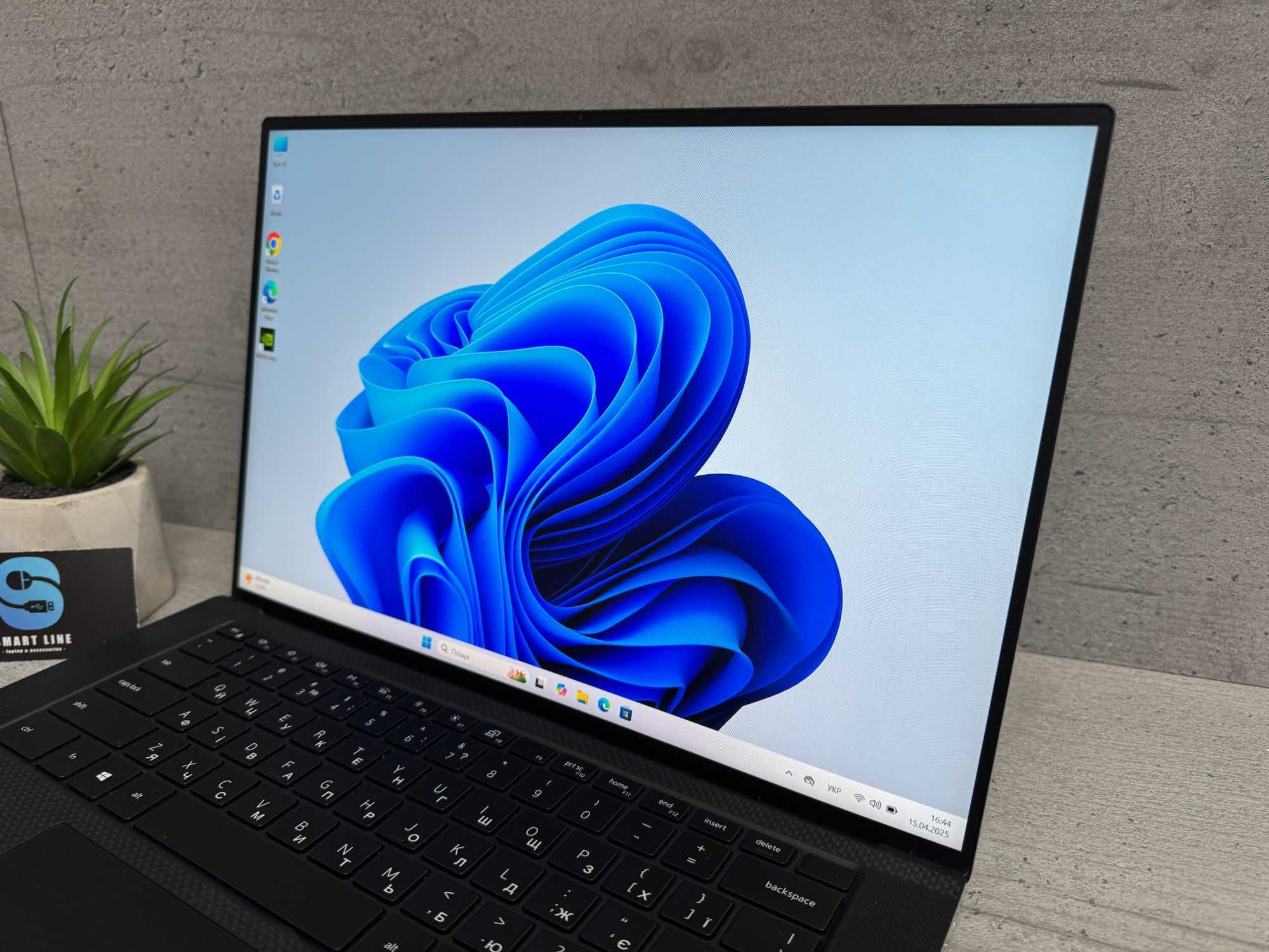 Nvidia/Потужний ноутбук Dell XPS 15 9510/i7-11800H/RTX 3050 Ti/1tb ssd