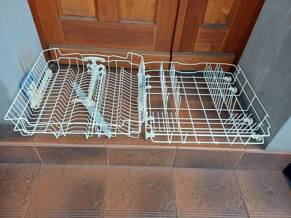 Wyposażenie zmywarki Whirlpool