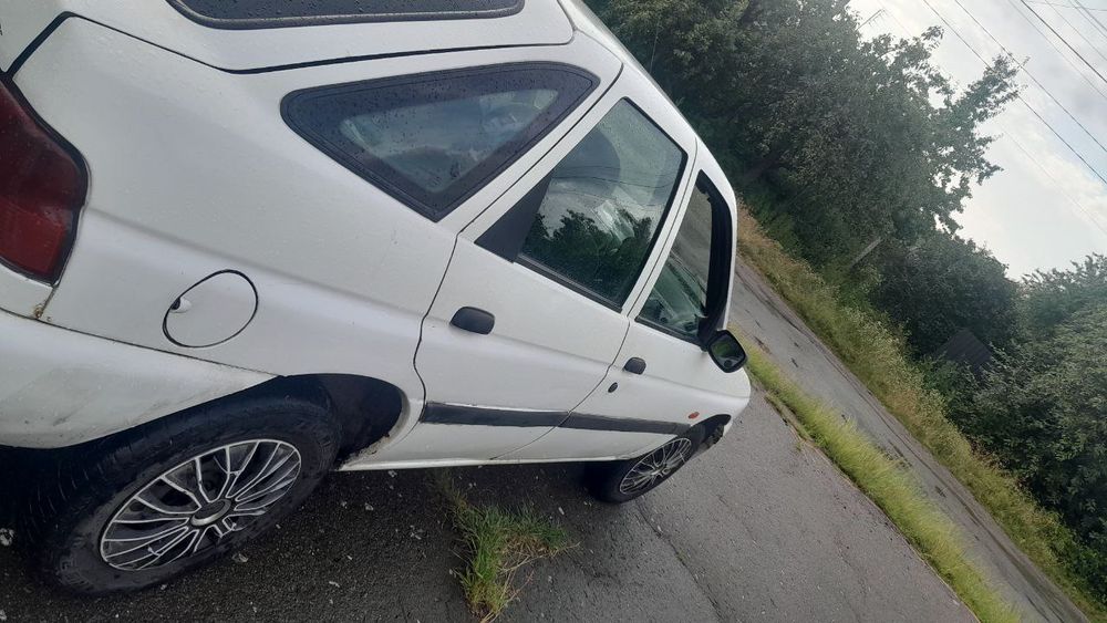 Продам  Ford Escort
