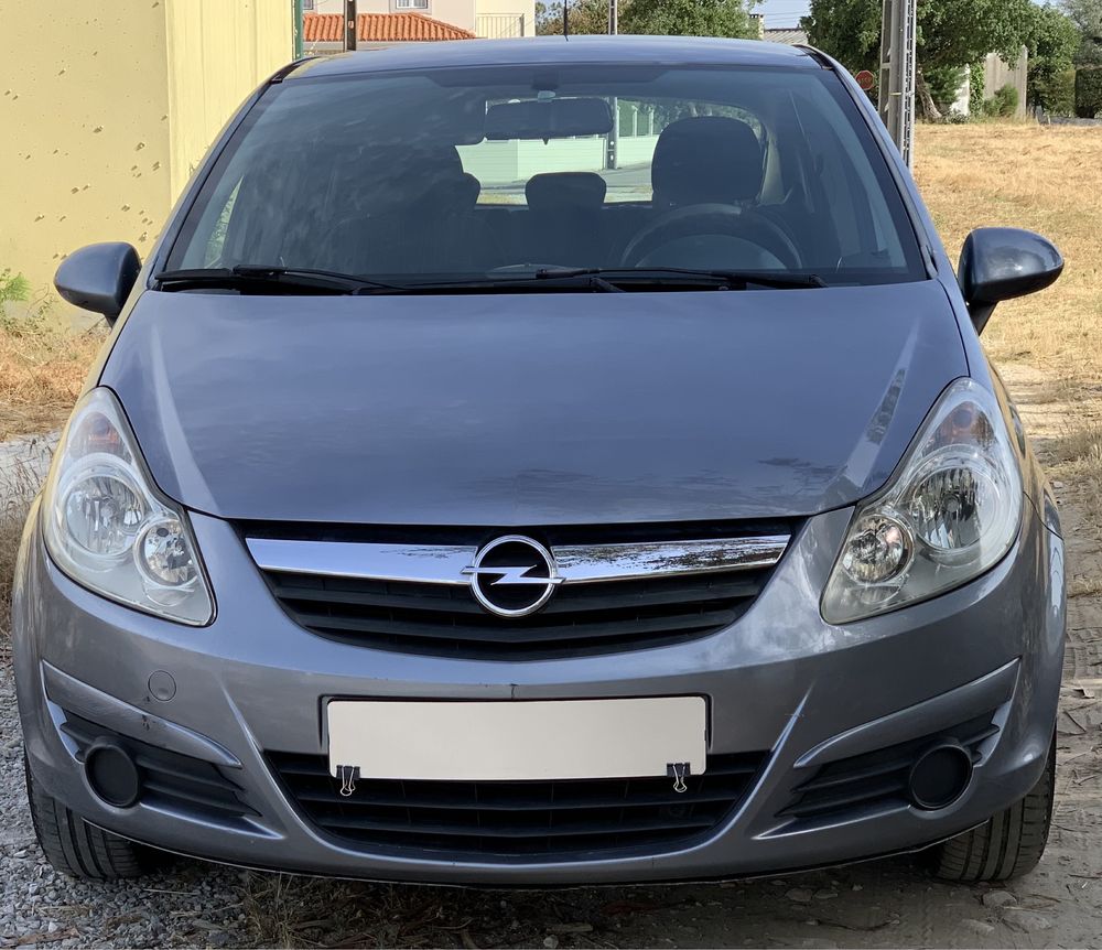 Opel Corsa  D // 105 mkms// AC e Cruise controle // motor corrente