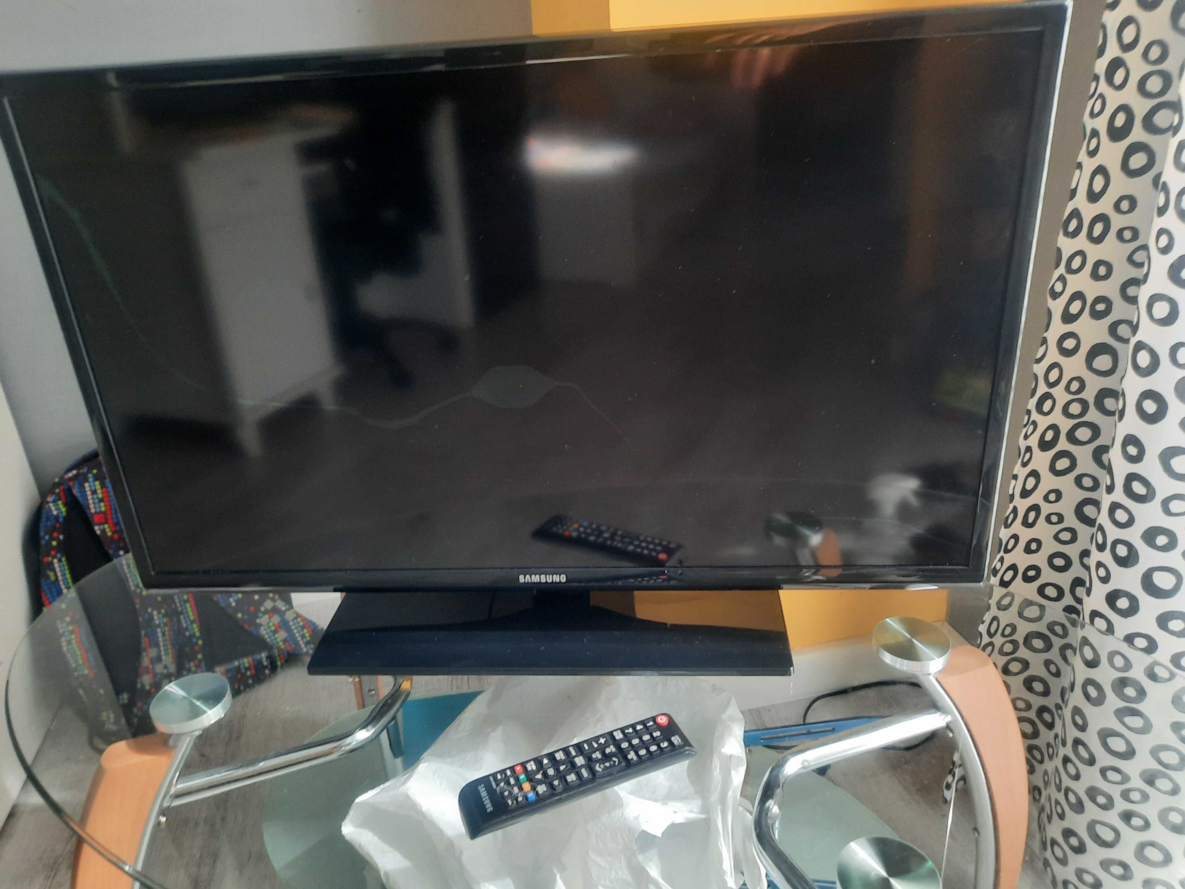 Telewizor smart tv Samsung UE32EH4003