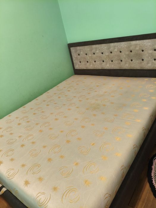 Ліжко двоспальне