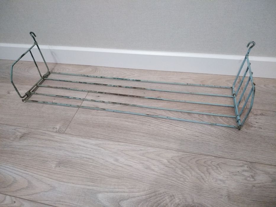 Полки металлические