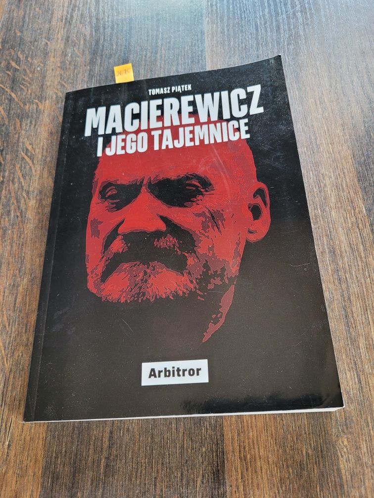 2675. "Macierewicz i jego tajemnice" Tomasz Piątek