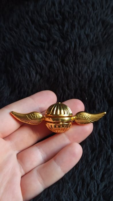 Золотой снитч спинер harry potter golden snitch спиннер антистресс