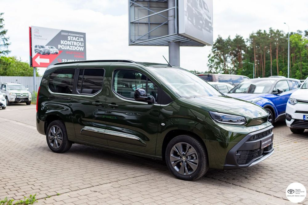 Toyota Proace City Verso Long Family 7OS Automat Odbiór Listopad / Grudzień