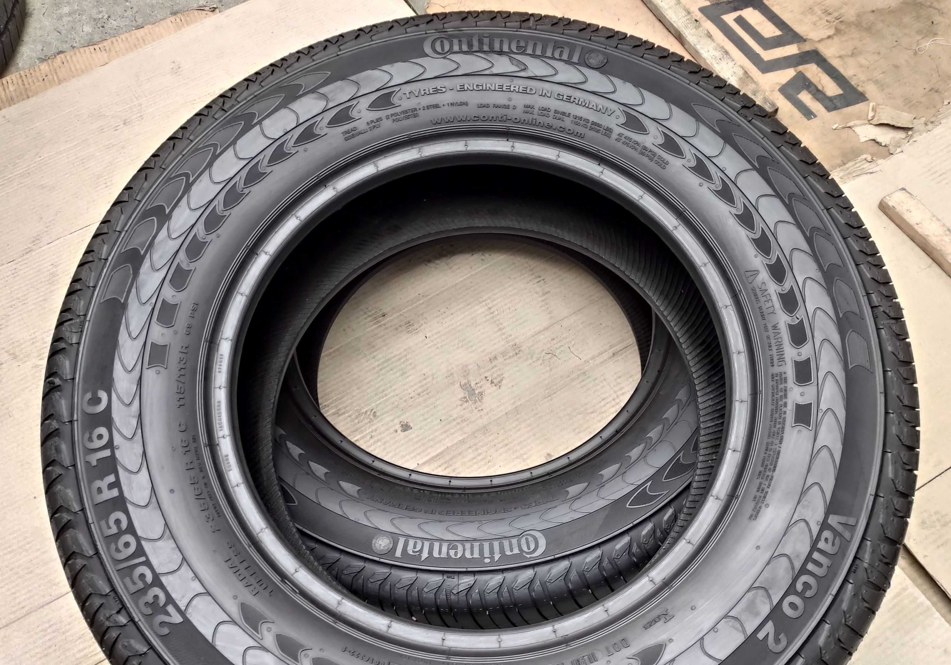 шини 235/65R16C Continental Vanco 2. 99%. Німеччина. с