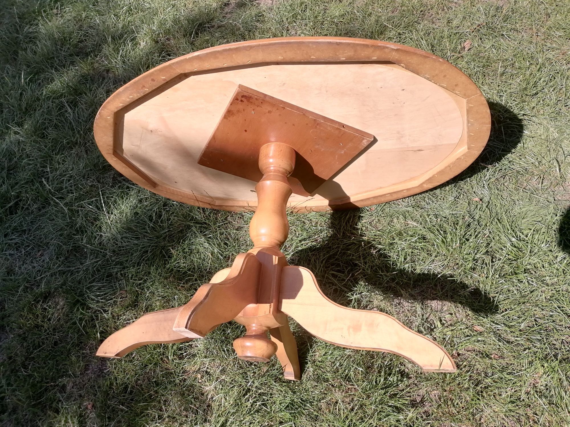 Stolik drewniany używany