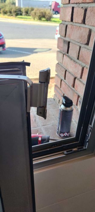 Naprawa Serwis Okien Drzwi Regulacja Konserwacja Renowacja