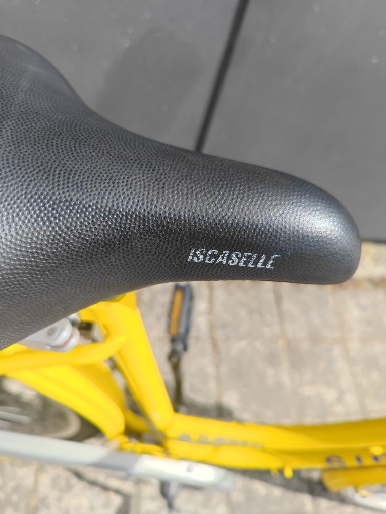 Bicicleta amarela