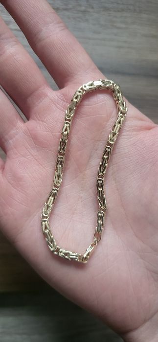 Złota bransoletka splot królewski