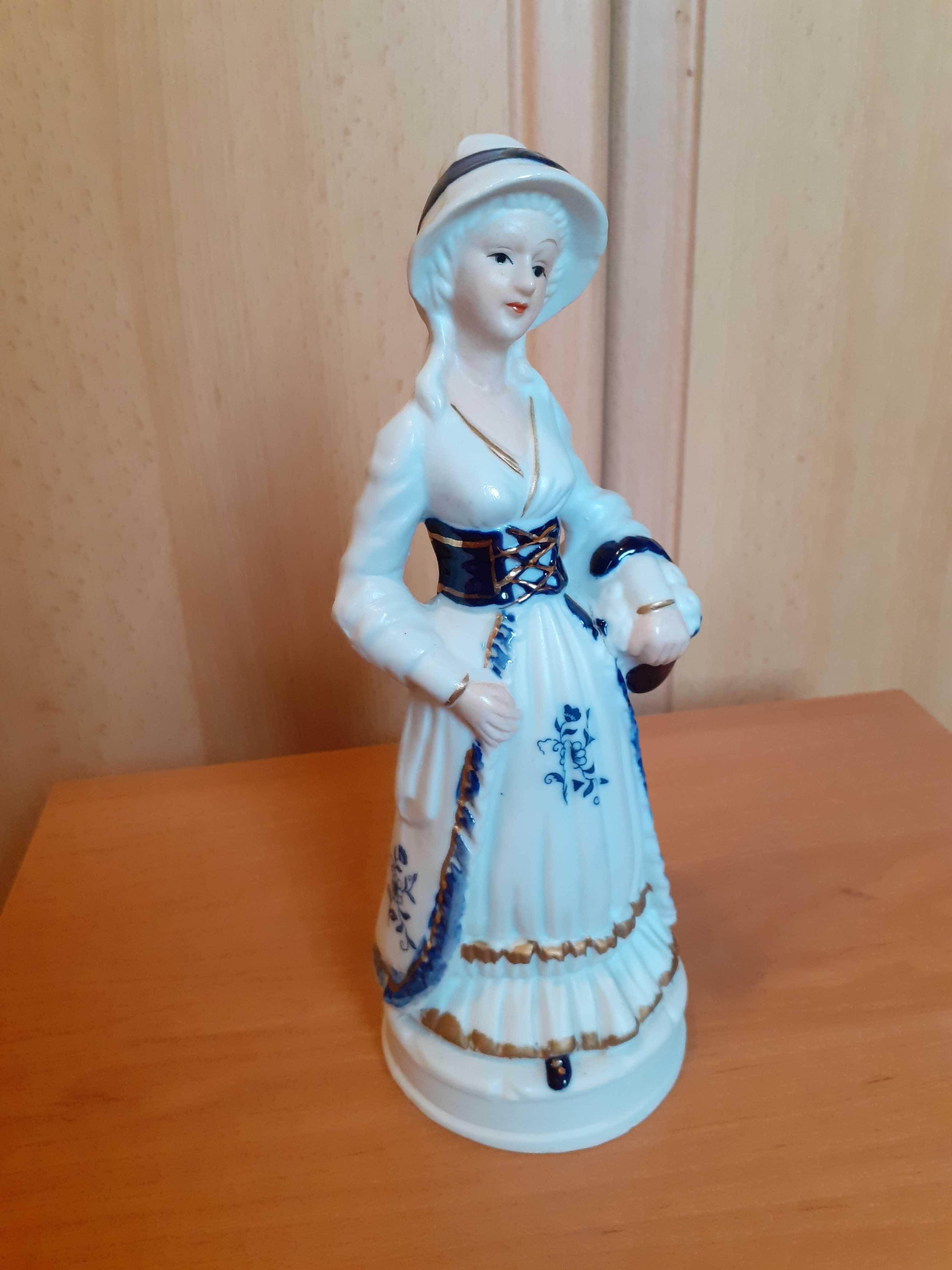 Figurka porcelanowa kobieta Stan idealny