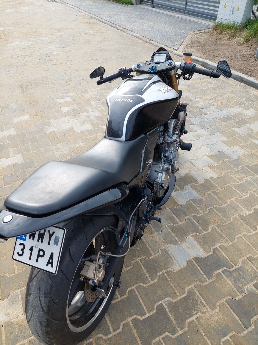 Honda Hornet Street Fighter