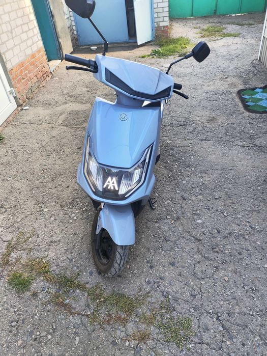 Електроскутер aima f606