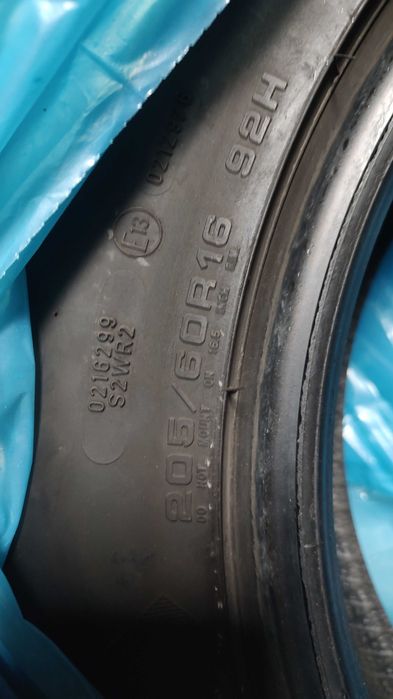 Goodyear Ultragrip 8 205/60R16 92H, 4417 7mm