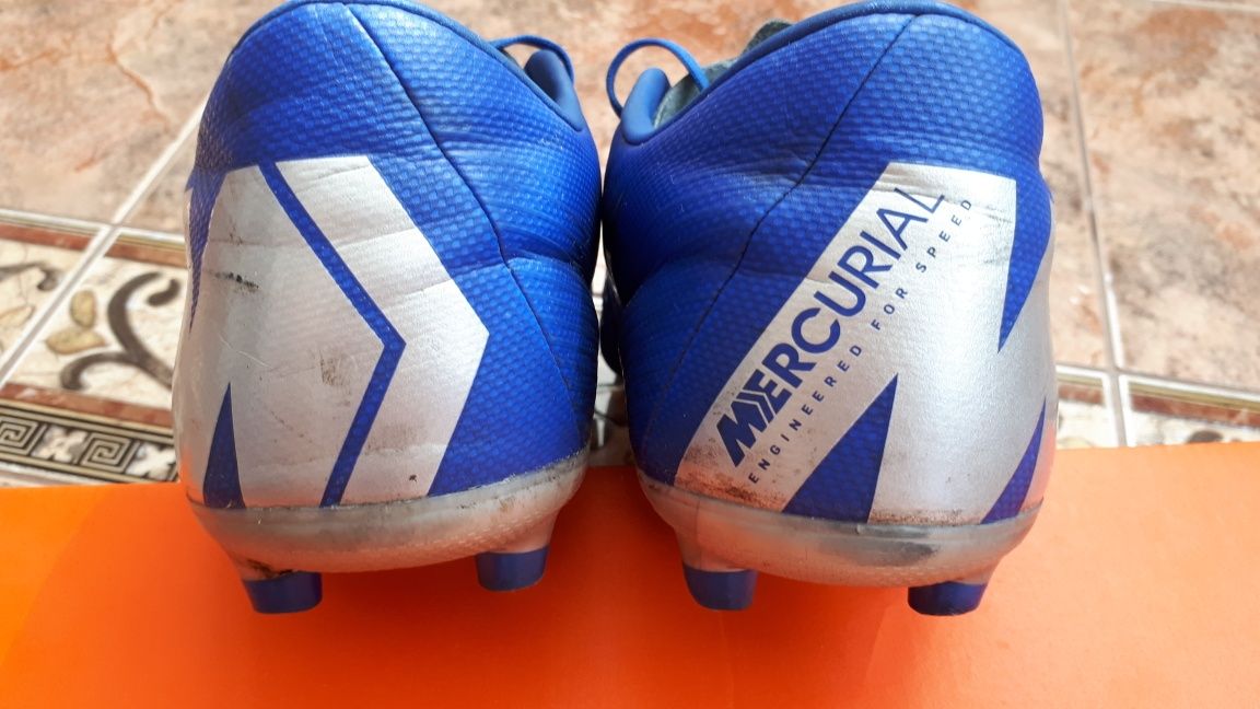 Бутсы nike mercurial vapor 12 academy,р.42,5