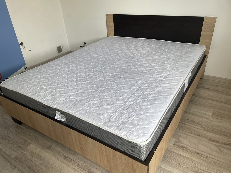 Ліжко ВЕРОНІКА двоспальне з матрацом НЕДОРОГО