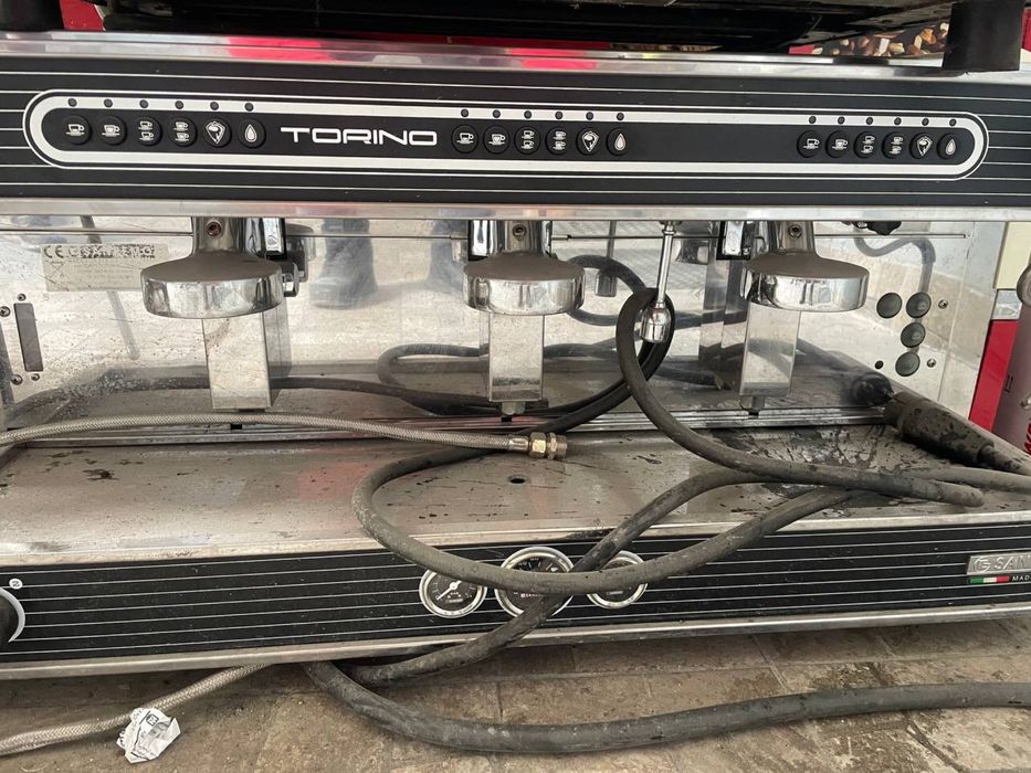 Професійна кавомашина