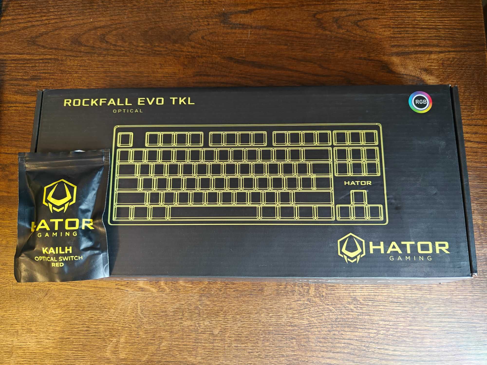 Продам  оптическую клавиатуру Rockfall TKL EVO и мышь Logitech G305