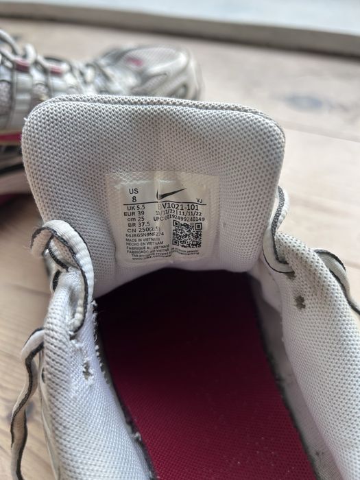 Trampki Nike p-6000 rozmiar 38