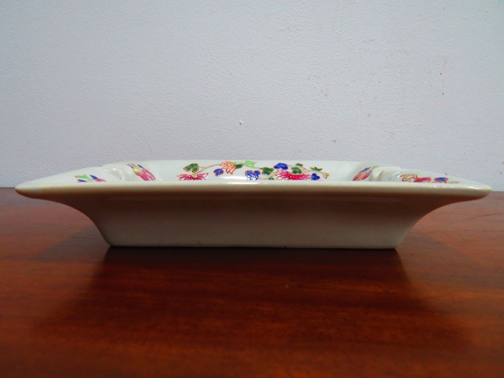 Porcelana chinesa.
