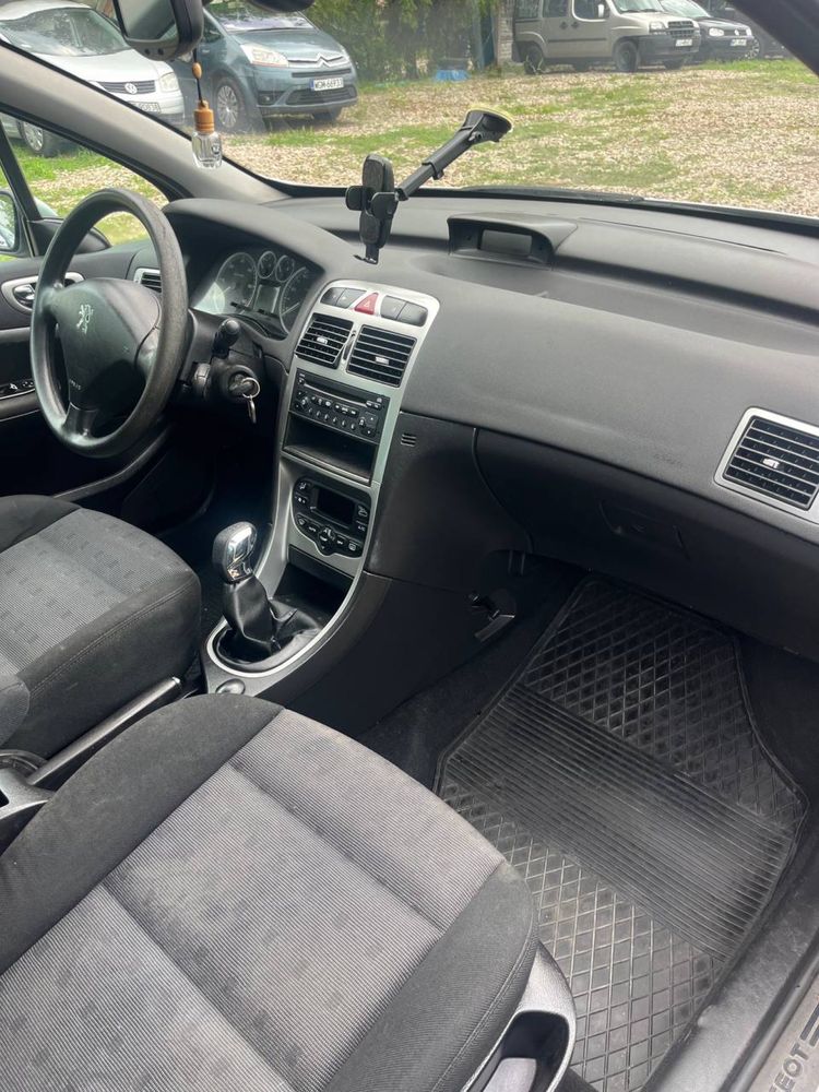 Peugeot 307 SW Ponarama