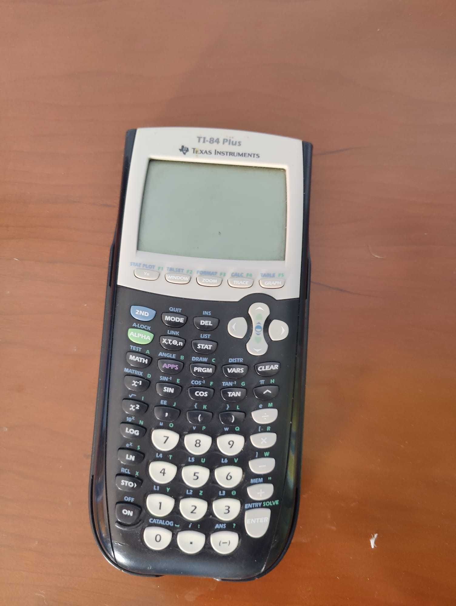 TI-82:  e TI-84: Potência e Versatilidade para Estudantes