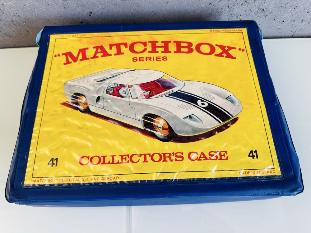 42 resoraki + walizka Matchbox , Majorette, McToy, Maisto i inne