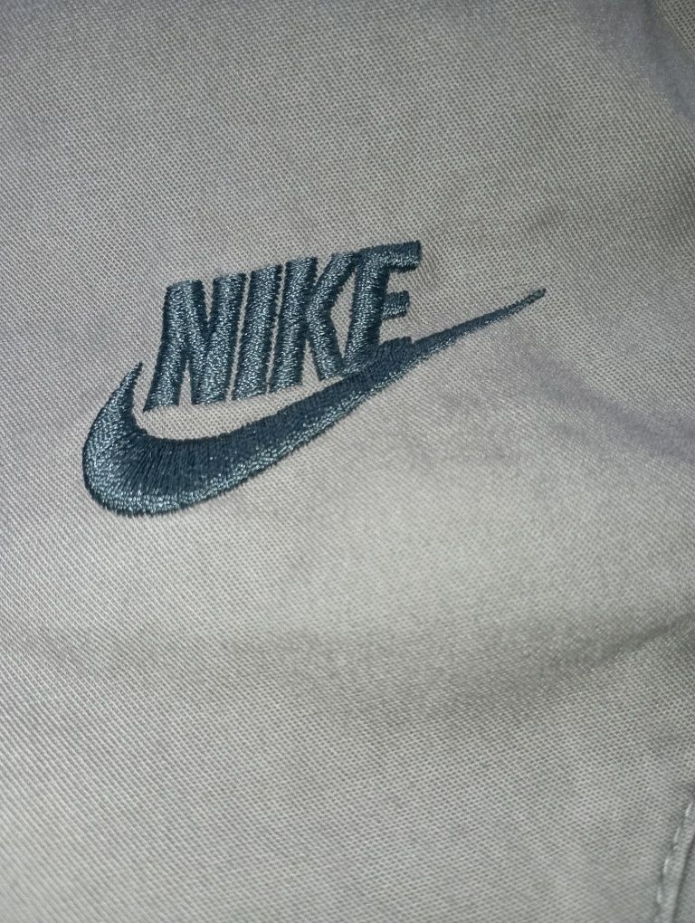 Calções Nike tamanho L