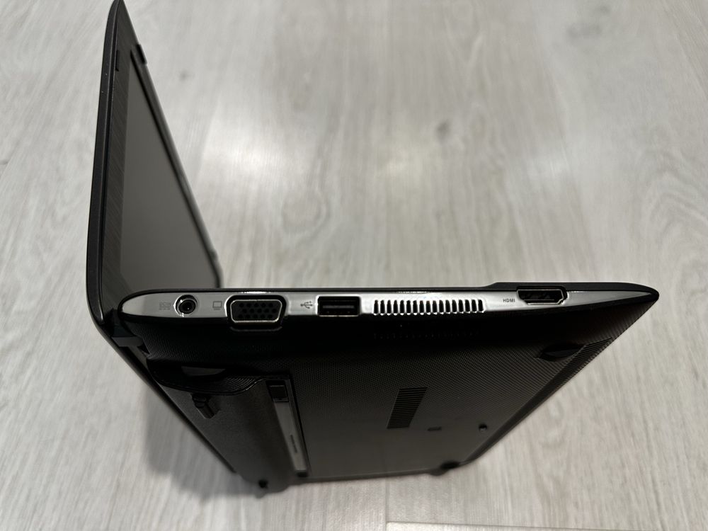 Netbook Asus, Як Новий!