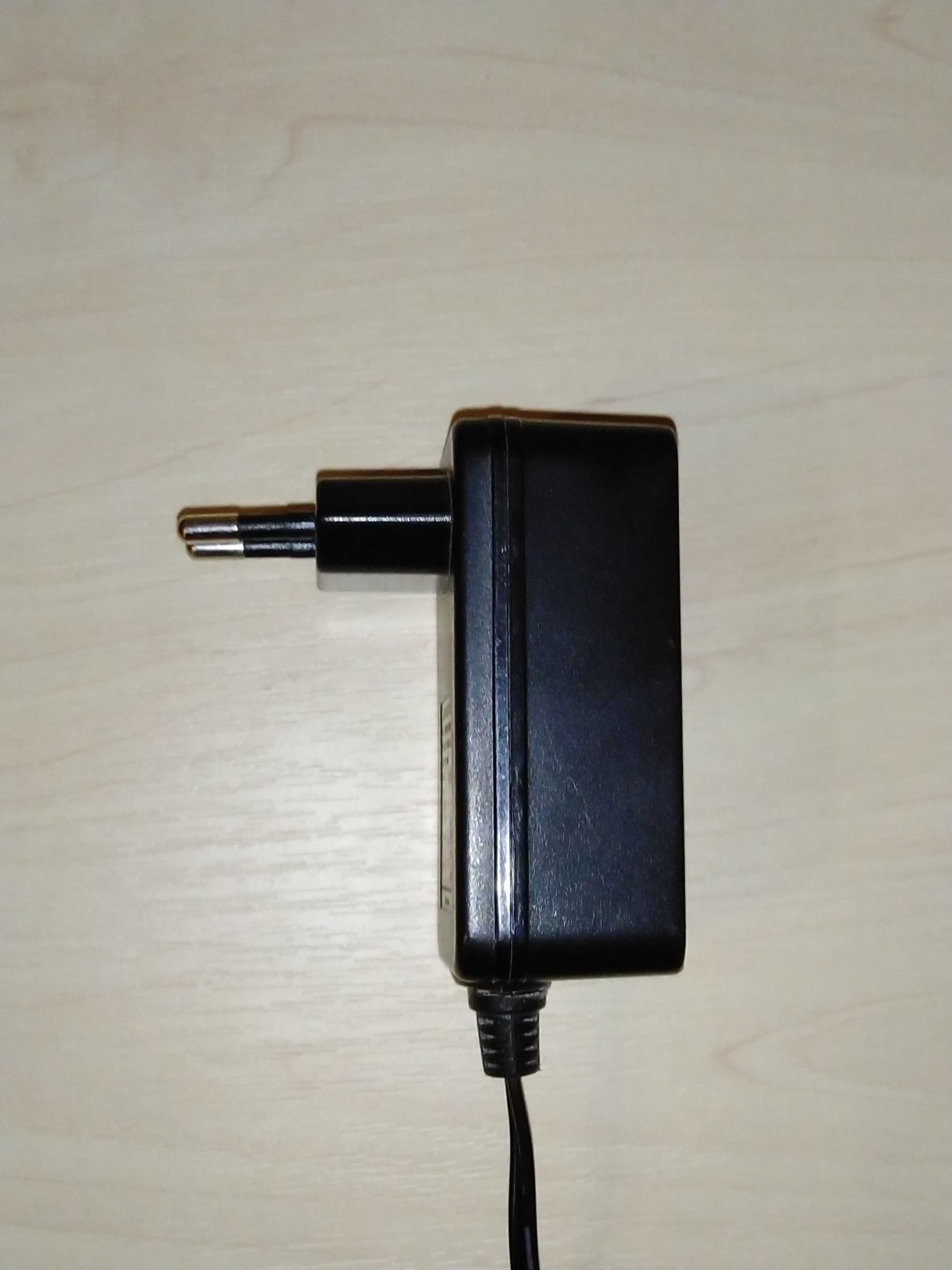 Колонки Creative 2.1 (Subwoofer).