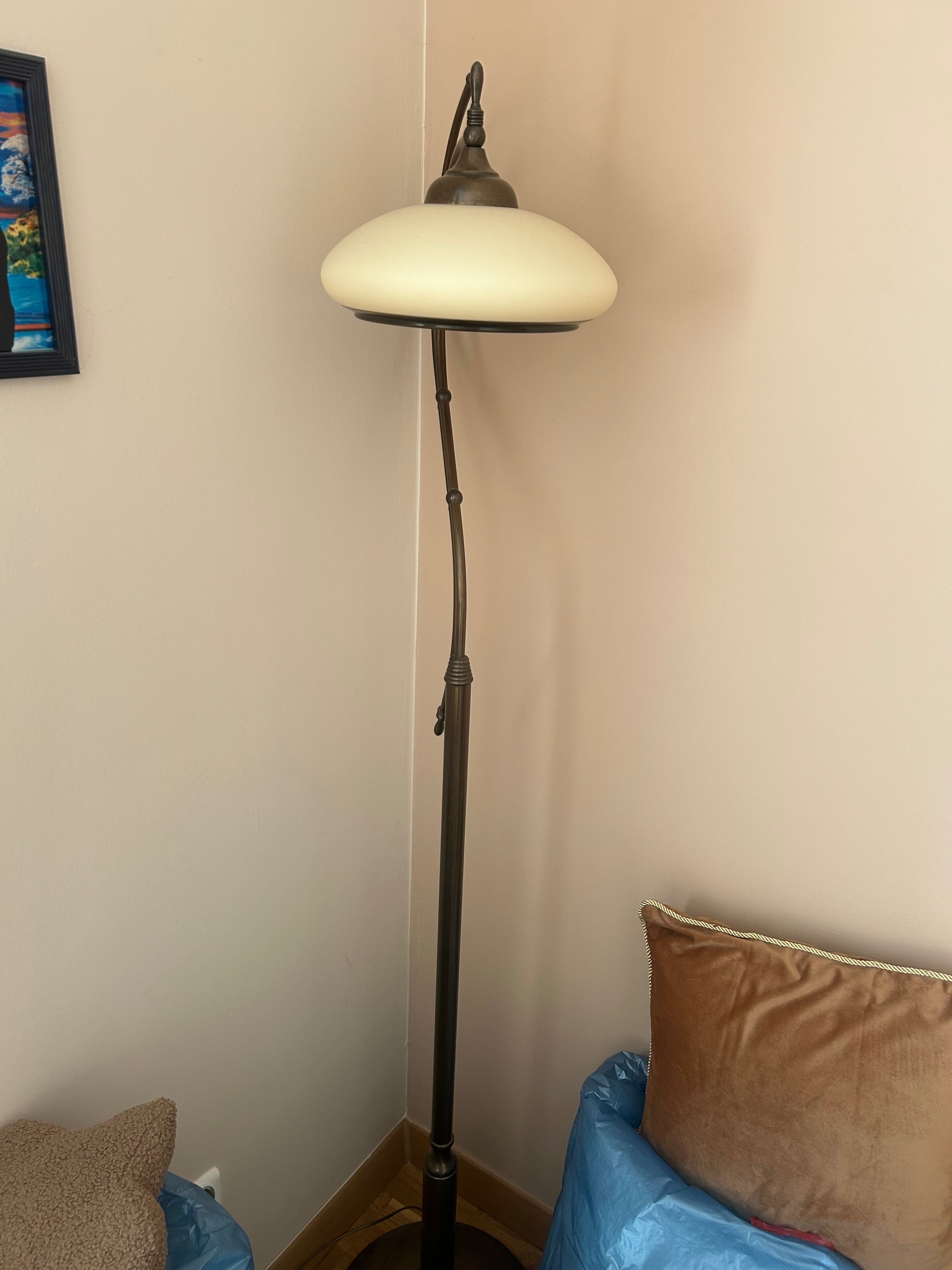 Lampy, oświetlenie wewnętrzne