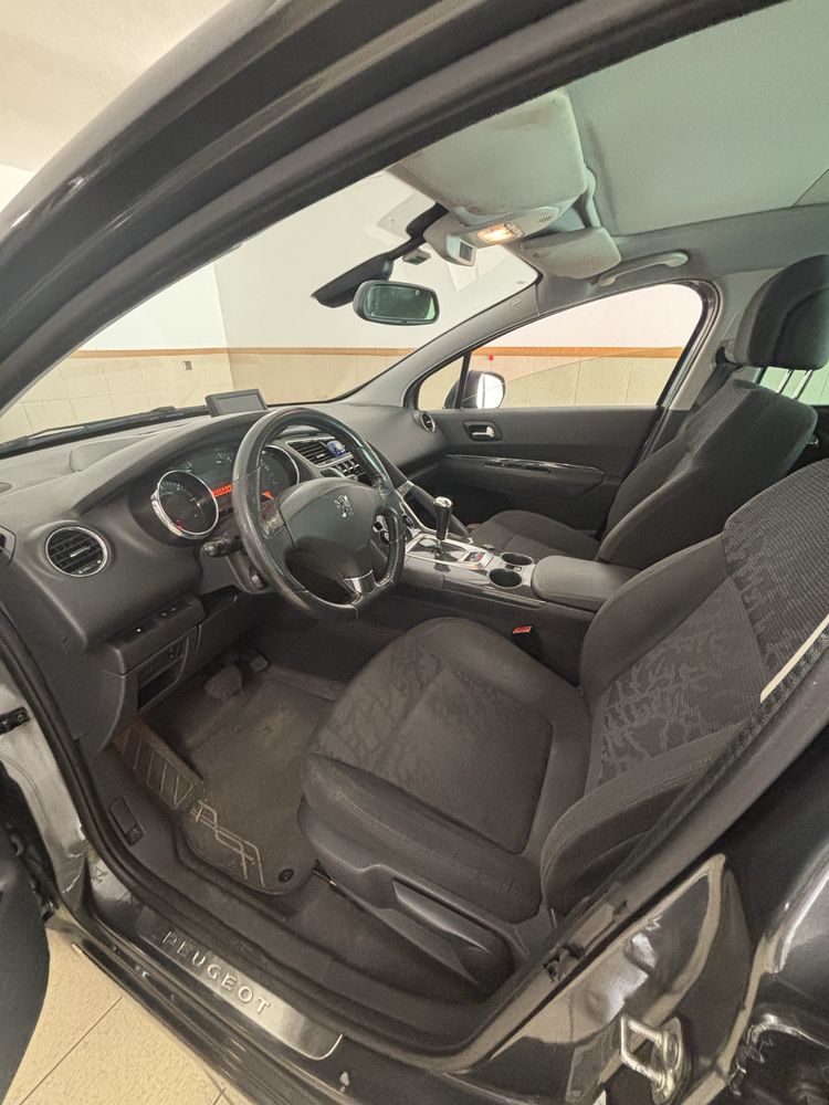 PEUGEOT 3008 e-HDI Allure