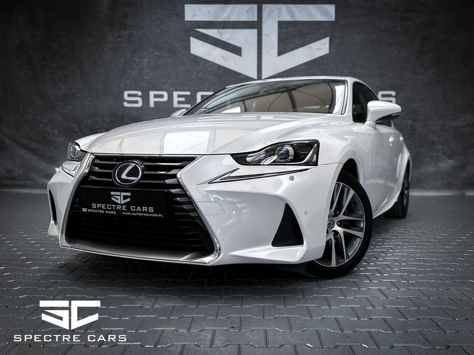 Lexus IS Hybrid 223KM Business Edition \ Salon PL \ serwisowany \Niski przebieg