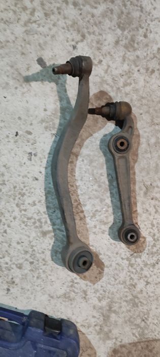 Продам ричаги до мазда 6