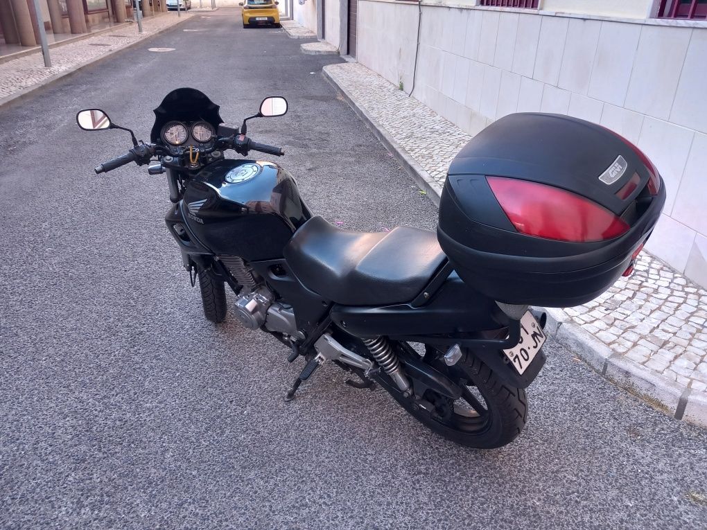 Honda CB 500 ano 1998 Impecável