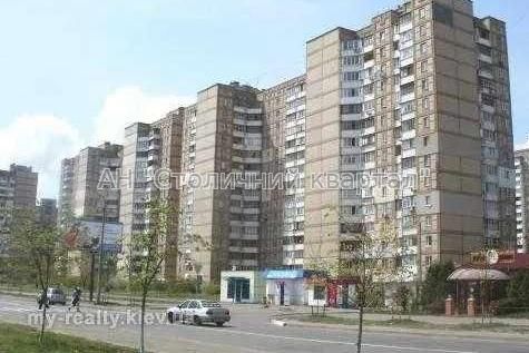 Продаж 2к квартири вул.О.Бальзака-61,Троєщіна