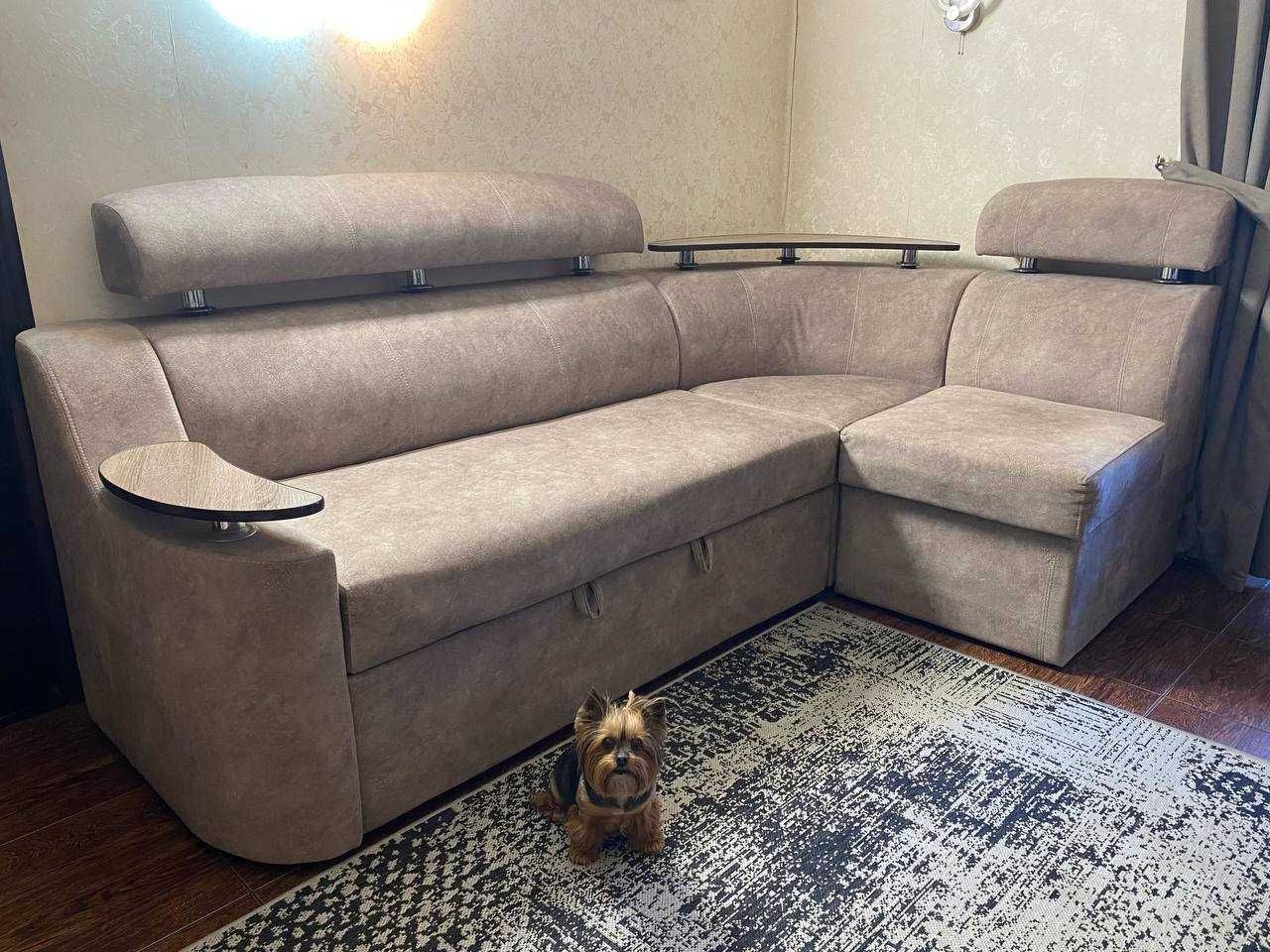 Продам кутовий диван Nevadа