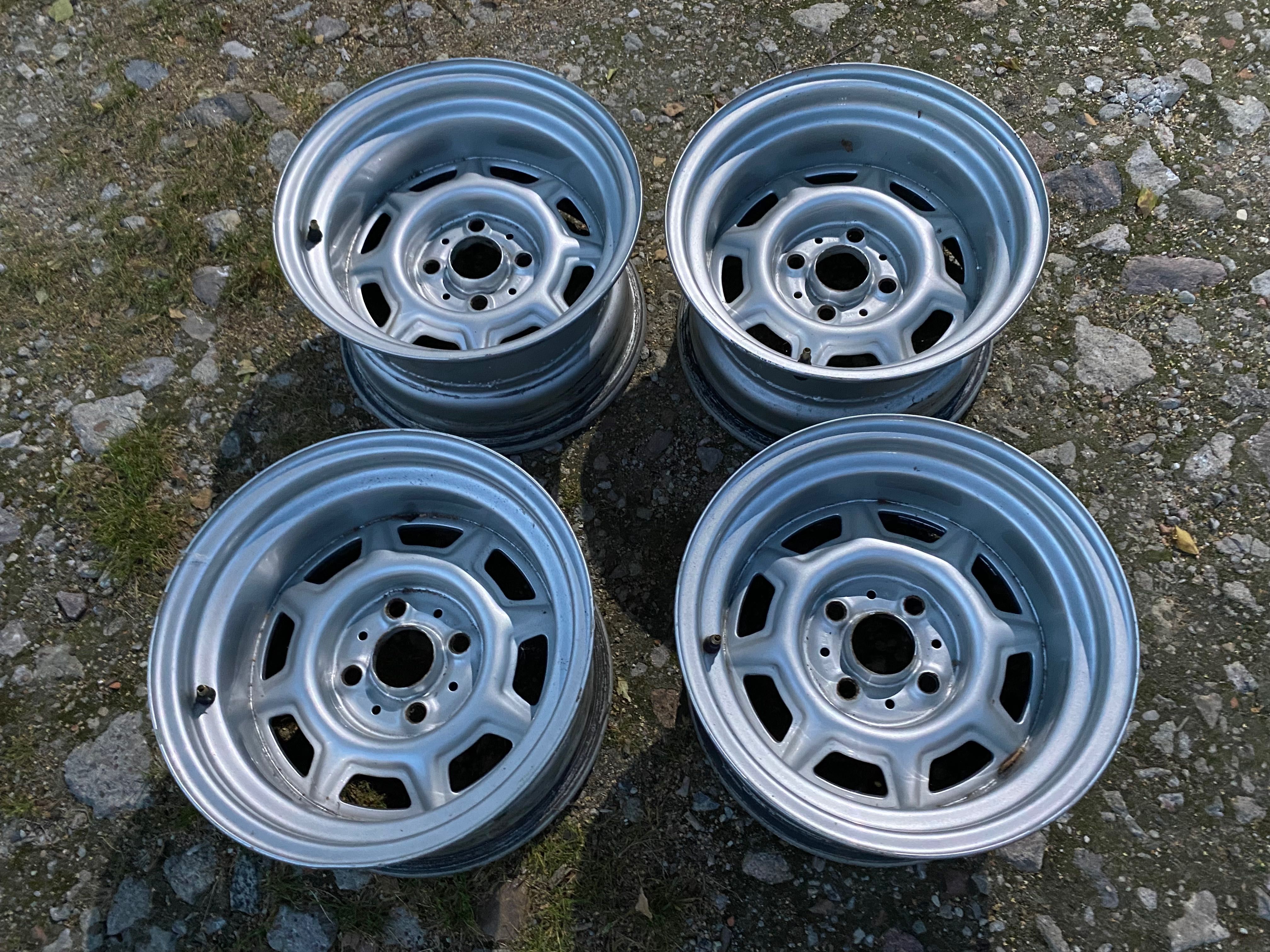 Felgi 13 szeroka stal 8” 4x100 rekin BMW E21 Fiat 126p CC SC